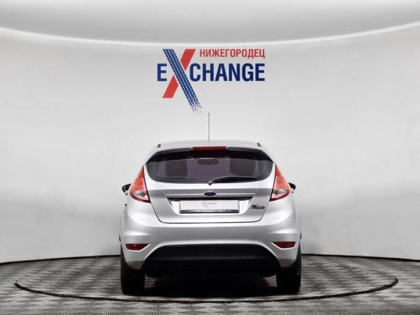 Ford Fiesta Mk6 Рестайлинг с пробегом 2016 года, цена 905 000 рублей, 120542 км, хэтчбек, Автокод Объявления