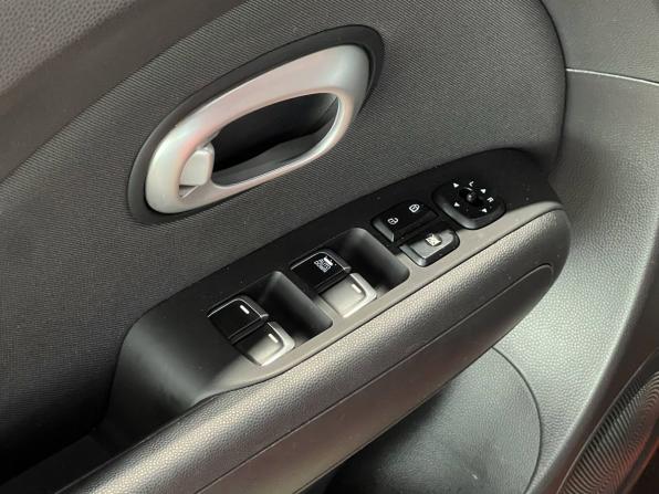 Kia Soul II Рестайлинг с пробегом 2017 года, цена 1 850 000 рублей, 100986 км, хэтчбек, Автокод Объявления