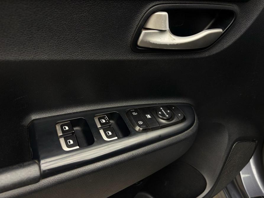Kia Rio IV Ростов-на-Дону  - изображение 7