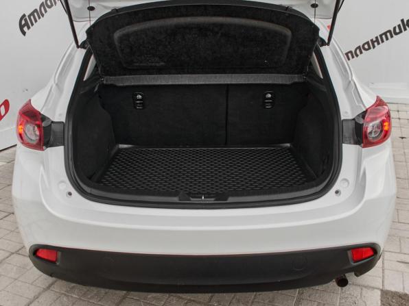 Mazda 3 III (BM) с пробегом 2014 года, цена 1 340 000 рублей, 111255 км, хэтчбек, Автокод Объявления