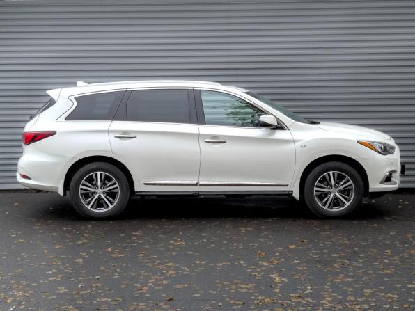Infiniti QX60 I Рестайлинг с пробегом 2018 года, цена 2 395 000 рублей, 121132 км, внедорожник, Автокод Объявления