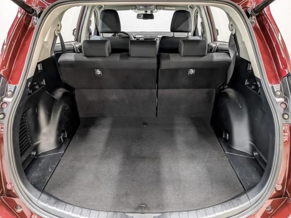 Toyota RAV4 IV (XA40) Рестайлинг с пробегом 2018 года, цена 2 315 000 рублей, 87452 км, внедорожник, Автокод Объявления