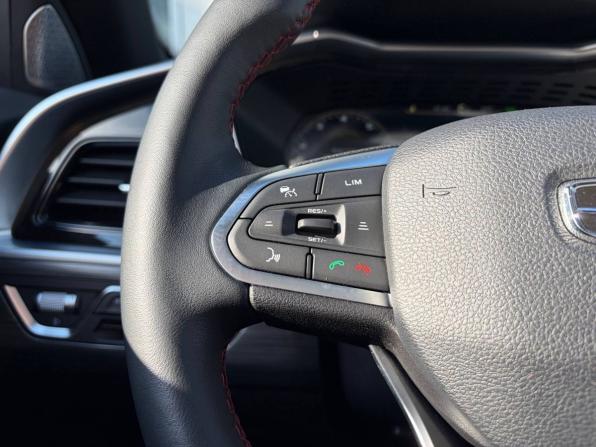 Geely Tugella I Рестайлинг с пробегом 2023 года, цена 2 795 000 рублей, 63180 км, внедорожник, Автокод Объявления
