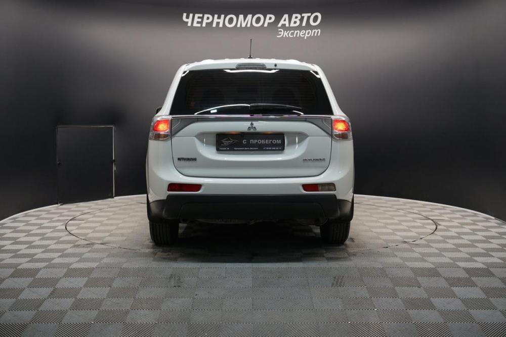 Mitsubishi Outlander III Крым  - изображение 4