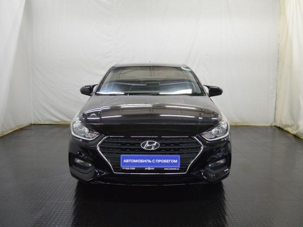 Hyundai Solaris II с пробегом 2018 года, цена 906 000 рублей, 230448 км, седан, Автокод Объявления