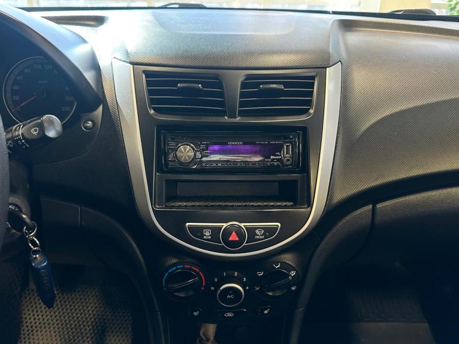 Hyundai Solaris I Волгоград  - изображение 12