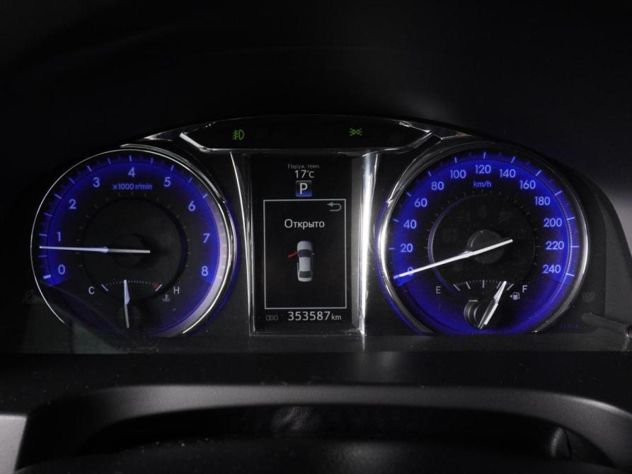 Toyota Camry VII (XV50) Рестайлинг 2 Минеральные Воды  - изображение 17