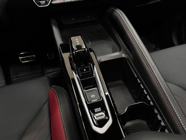 Geely Coolray I Рестайлинг с пробегом 2024 года, цена 2 250 000 рублей, 13678 км, внедорожник, Автокод Объявления