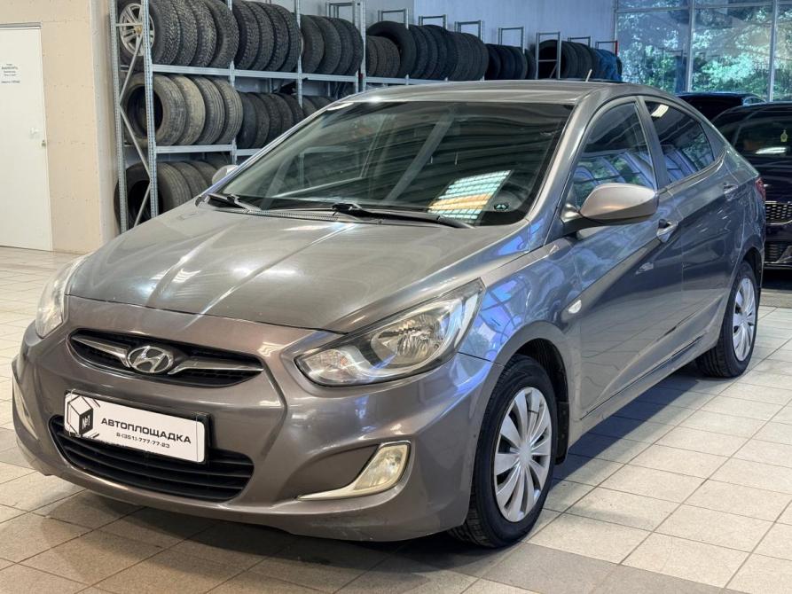 Hyundai Solaris I Челябинск  - изображение 1