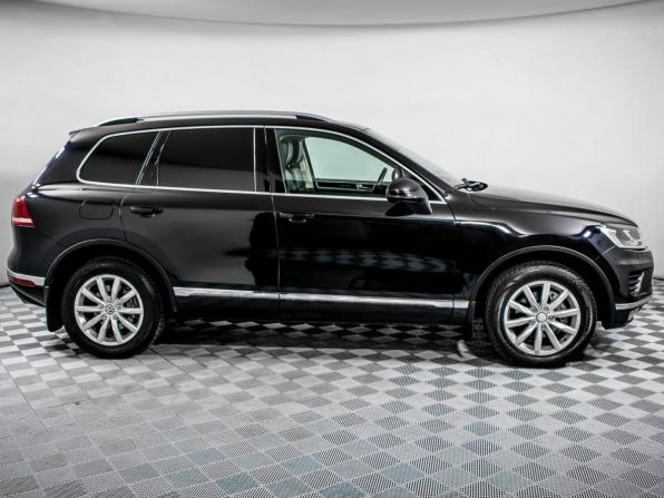 Volkswagen Touareg II Рестайлинг с пробегом 2015 года, цена 2 260 000 рублей, 354596 км, внедорожник, Автокод Объявления