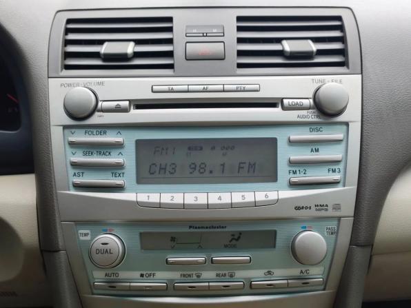 Toyota Camry VI (XV40) с пробегом 2006 года, цена 890 000 рублей, 221237 км, седан, Автокод Объявления