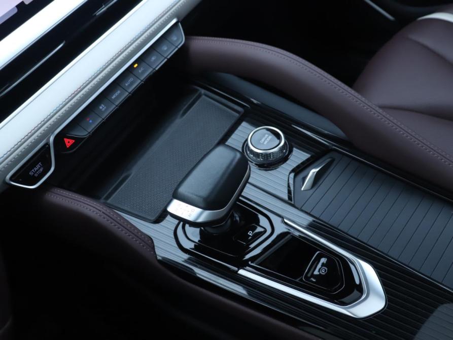Geely Monjaro I Москва  - изображение 16