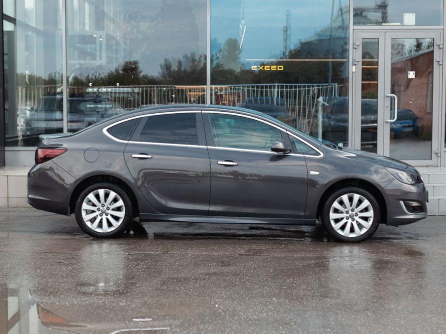 Opel Astra J Рестайлинг Новосибирск  - изображение 4