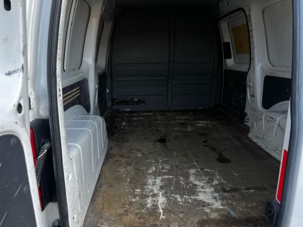 Volkswagen Caddy III Рестайлинг с пробегом 2011 года, цена 820 000 рублей, 327853 км, компактвэн, Автокод Объявления