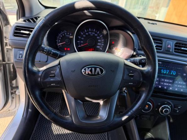 Kia Rio III с пробегом 2014 года, цена 670 000 рублей, 373096 км, седан, Автокод Объявления