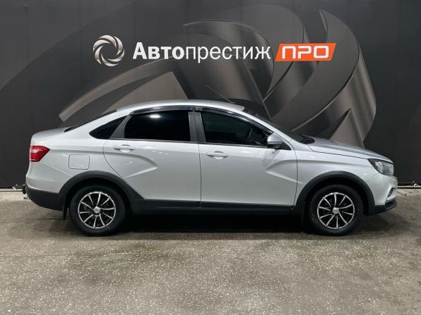 Lada (ВАЗ) Vesta I с пробегом 2021 года, цена 1 070 000 рублей, 84185 км, седан, Автокод Объявления