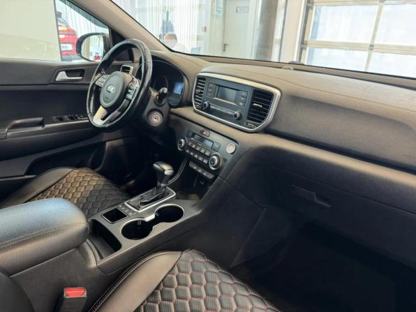 Kia Sportage IV с пробегом 2018 года, цена 2 020 000 рублей, 113026 км, внедорожник, Автокод Объявления