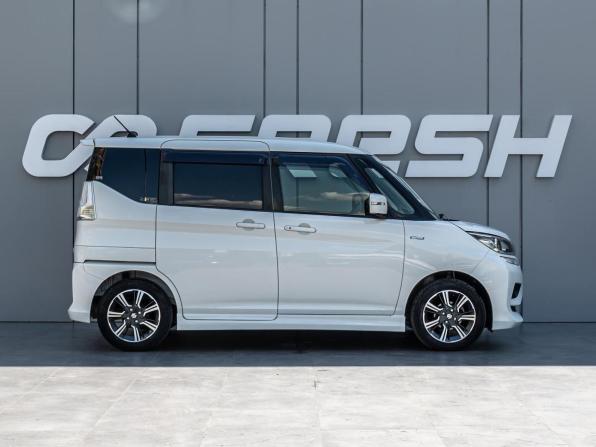 Suzuki Solio III с пробегом 2020 года, цена 1 250 000 рублей, 87933 км, микровэн, Автокод Объявления