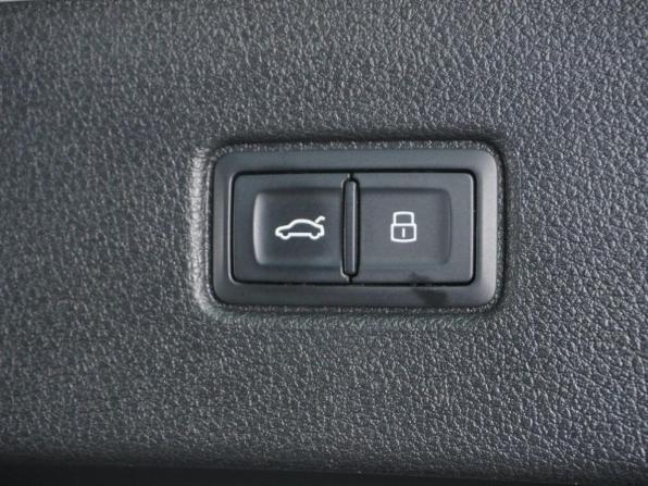 Audi Q7 II (4M) с пробегом 2016 года, цена 4 250 000 рублей, 156983 км, внедорожник, Автокод Объявления