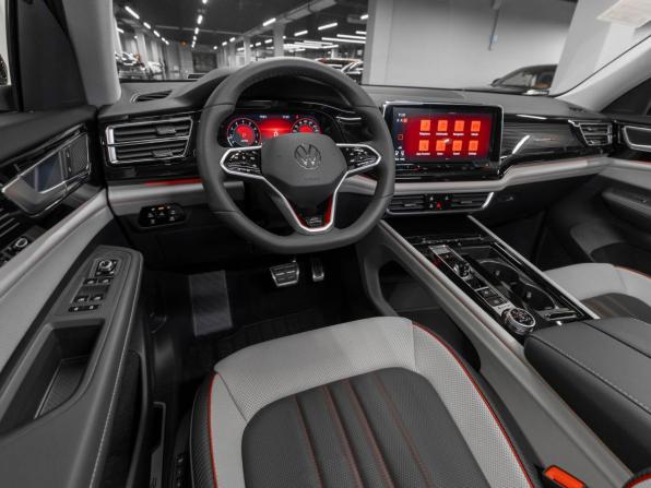 Volkswagen Teramont I Рестайлинг (China Market) с пробегом 2026 года, цена 5 500 000 рублей, 50 км, внедорожник, Автокод Объявления