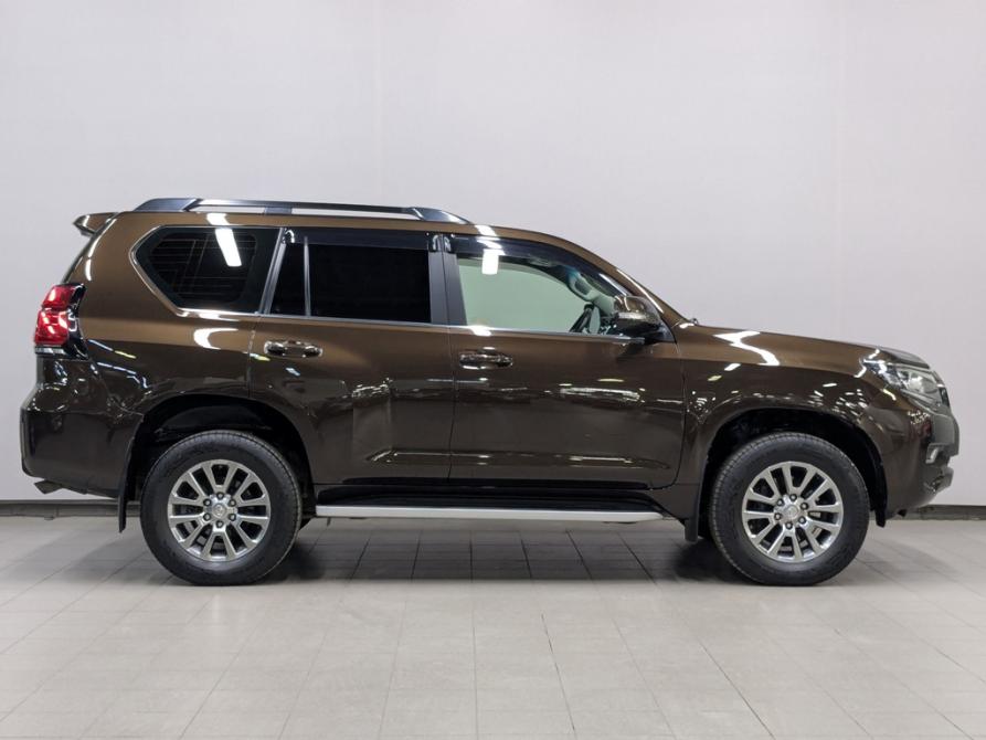Toyota Land Cruiser Prado 150 Series Рестайлинг 2 Москва  - изображение 11