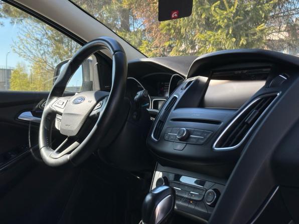 Ford Focus III Рестайлинг с пробегом 2016 года, цена 1 010 000 рублей, 147260 км, хэтчбек, Автокод Объявления