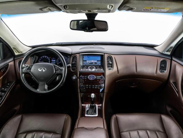 Infiniti QX50 I Рестайлинг с пробегом 2017 года, цена 1 999 000 рублей, 177417 км, внедорожник, Автокод Объявления