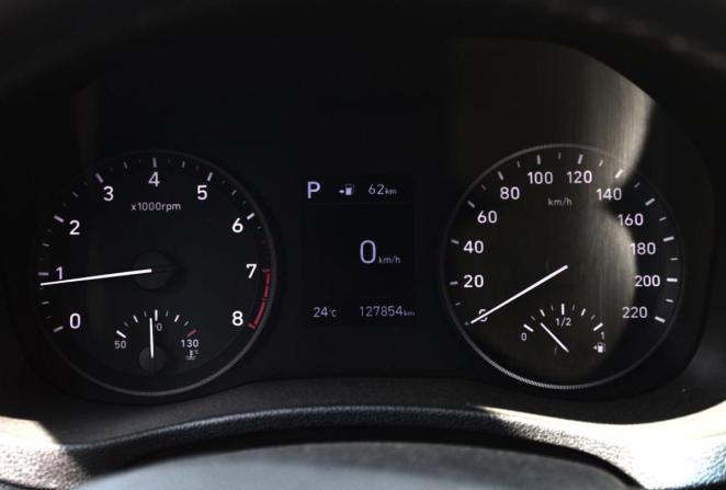 Hyundai Solaris II с пробегом 2018 года, цена 1 500 000 рублей, 127854 км, седан, Автокод Объявления