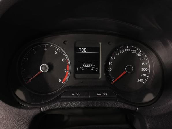 Volkswagen Polo V Рестайлинг с пробегом 2019 года, цена 1 129 000 рублей, 99225 км, седан, Автокод Объявления