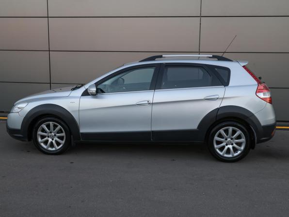 Dongfeng H30 Cross с пробегом 2015 года, цена 698 000 рублей, 130687 км, хэтчбек, Автокод Объявления