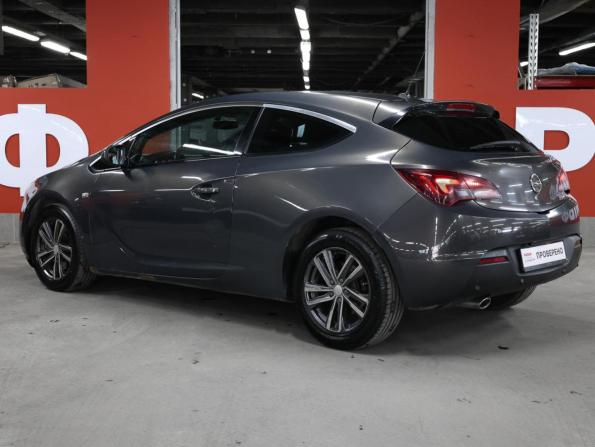 Opel Astra J Рестайлинг с пробегом 2013 года, цена 750 000 рублей, 153676 км, хэтчбек, Автокод Объявления