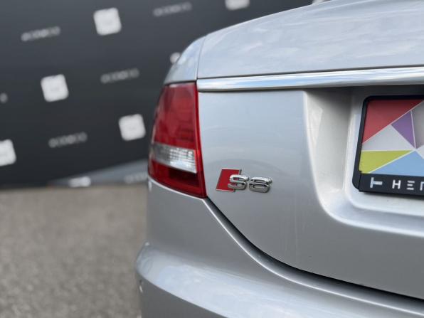 Audi S6 III (C6) с пробегом 2006 года, цена 1 199 000 рублей, 170121 км, седан, Автокод Объявления
