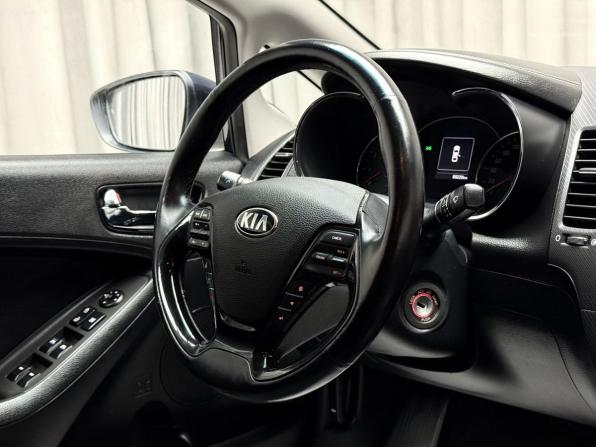 Kia Cerato III Рестайлинг (Classic) с пробегом 2017 года, цена 1 399 000 рублей, 88227 км, седан, Автокод Объявления