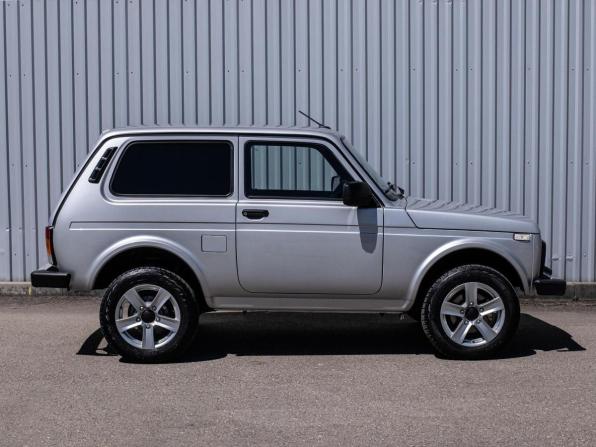 Lada (ВАЗ) Niva Legend с пробегом 2024 года, цена 1 035 000 рублей, 34876 км, внедорожник, Автокод Объявления