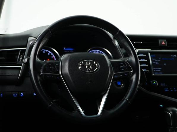 Toyota Camry VIII (XV70) с пробегом 2019 года, цена 2 225 055 рублей, 137909 км, седан, Автокод Объявления