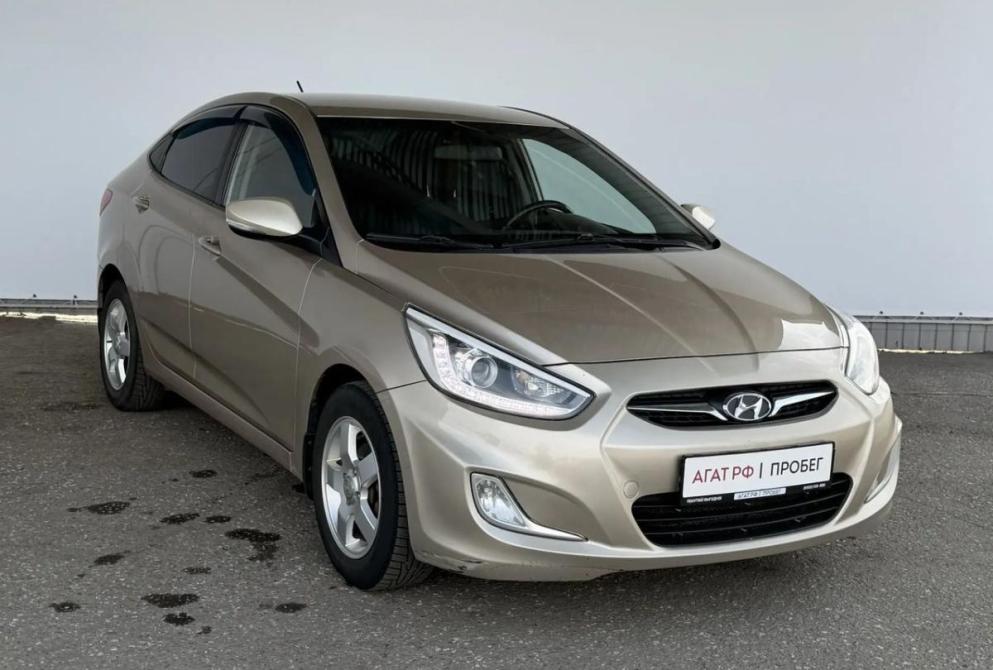 Hyundai Solaris I Киров  - изображение 3