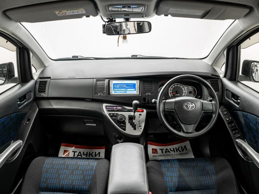 Toyota ISis I Рестайлинг Красноярск  - изображение 9