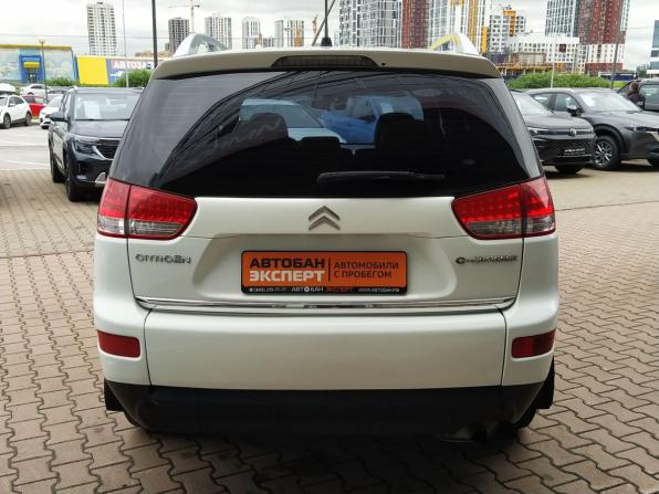 Citroen C-Crosser с пробегом 2010 года, цена 899 000 рублей, 253900 км, внедорожник, Автокод Объявления