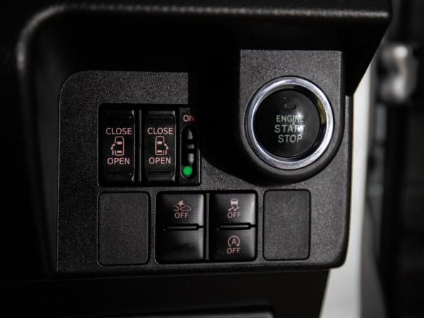 Toyota Tank I с пробегом 2017 года, цена 975 500 рублей, 146322 км, микровэн, Автокод Объявления