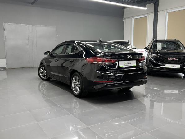 Hyundai Elantra VI (AD) с пробегом 2018 года, цена 1 545 000 рублей, 120429 км, седан, Автокод Объявления
