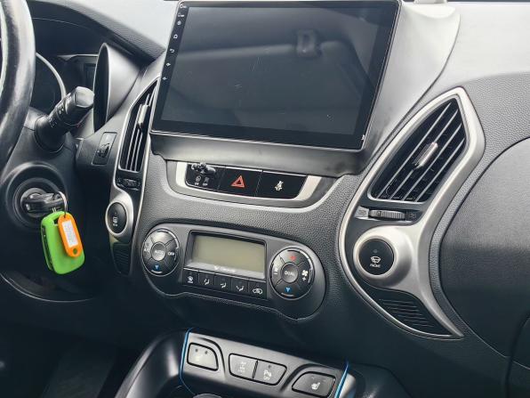 Hyundai ix35 I с пробегом 2013 года, цена 1 349 000 рублей, 136000 км, внедорожник, Автокод Объявления