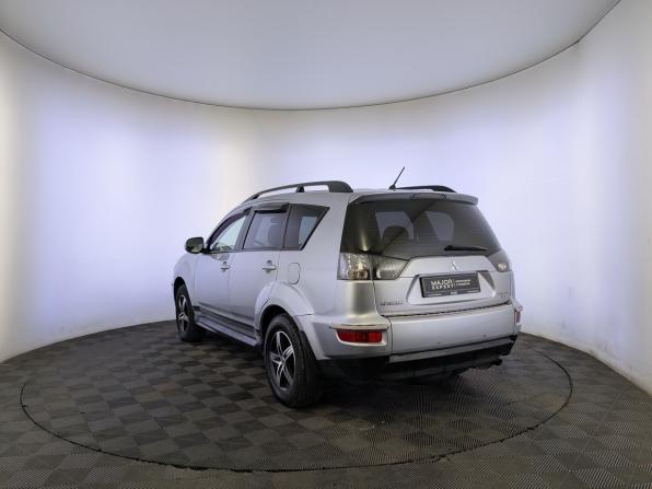 Mitsubishi Outlander II Рестайлинг с пробегом 2011 года, цена 1 250 000 рублей, 95110 км, внедорожник, Автокод Объявления