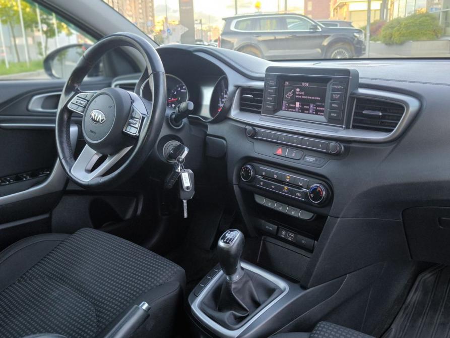 Kia Ceed III Санкт-Петербург  - изображение 13