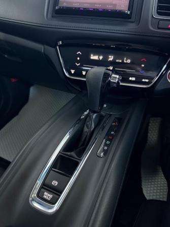 Honda Vezel I Рестайлинг с пробегом 2020 года, цена 2 099 000 рублей, 30761 км, внедорожник, Автокод Объявления