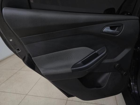 Ford Focus III с пробегом 2013 года, цена 800 000 рублей, 160172 км, универсал, Автокод Объявления