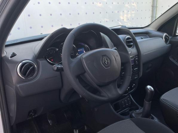 Renault Duster I Рестайлинг с пробегом 2015 года, цена 1 000 000 рублей, 85365 км, внедорожник, Автокод Объявления