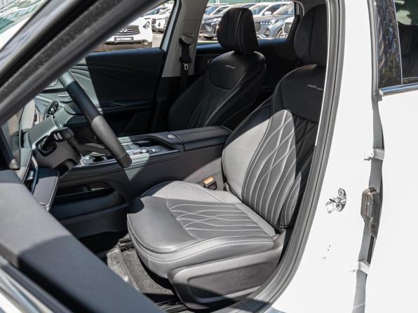 Chery Arrizo 8 с пробегом 2024 года, цена 2 120 000 рублей, 25936 км, седан, Автокод Объявления