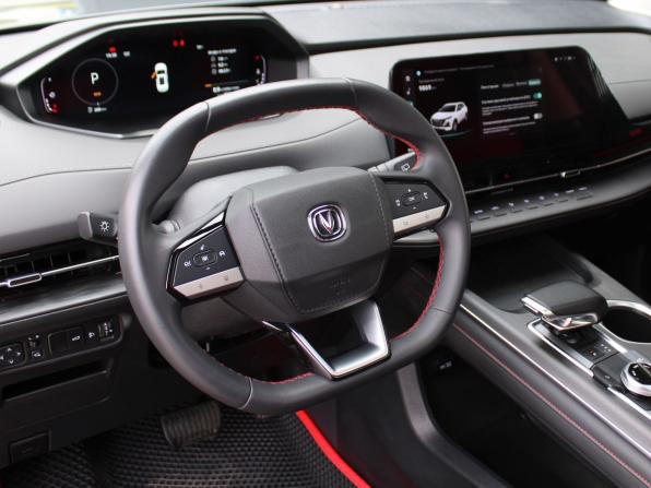 Changan UNI-S I с пробегом 2024 года, цена 2 269 000 рублей, 9869 км, внедорожник, Автокод Объявления