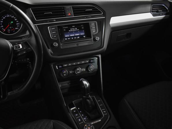 Volkswagen Tiguan II с пробегом 2017 года, цена 2 957 000 рублей, 25196 км, внедорожник, Автокод Объявления