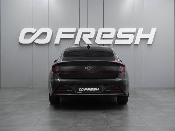 Hyundai Sonata VIII (DN8) с пробегом 2021 года, цена 1 770 000 рублей, 117257 км, седан, Автокод Объявления